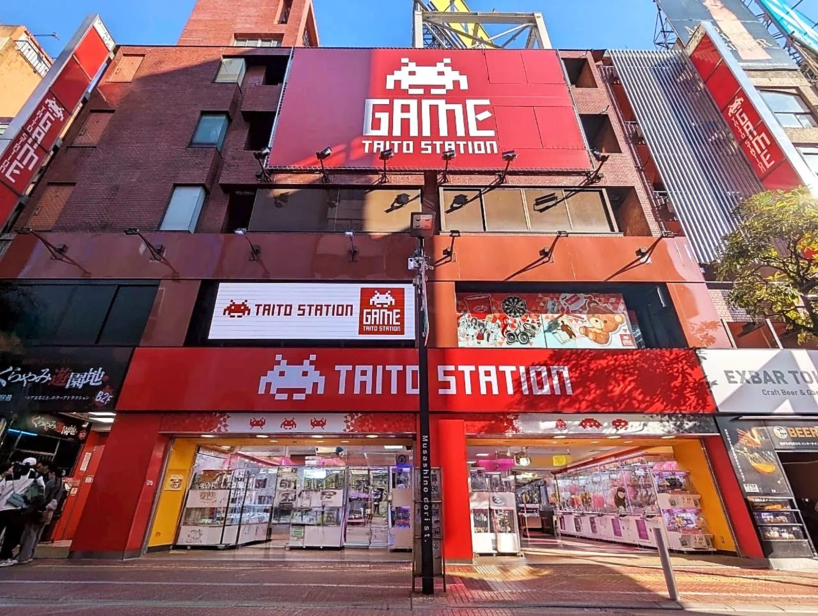 タイトーステーション新宿南口店の閉店理由と跡地の現在を徹底検証