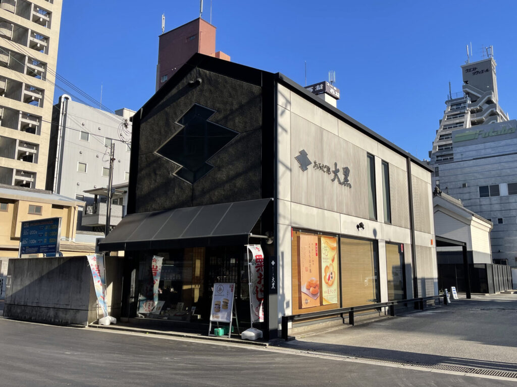 口の描き方で劇的に変わる！違和感を消す立体感とプロの表現技法