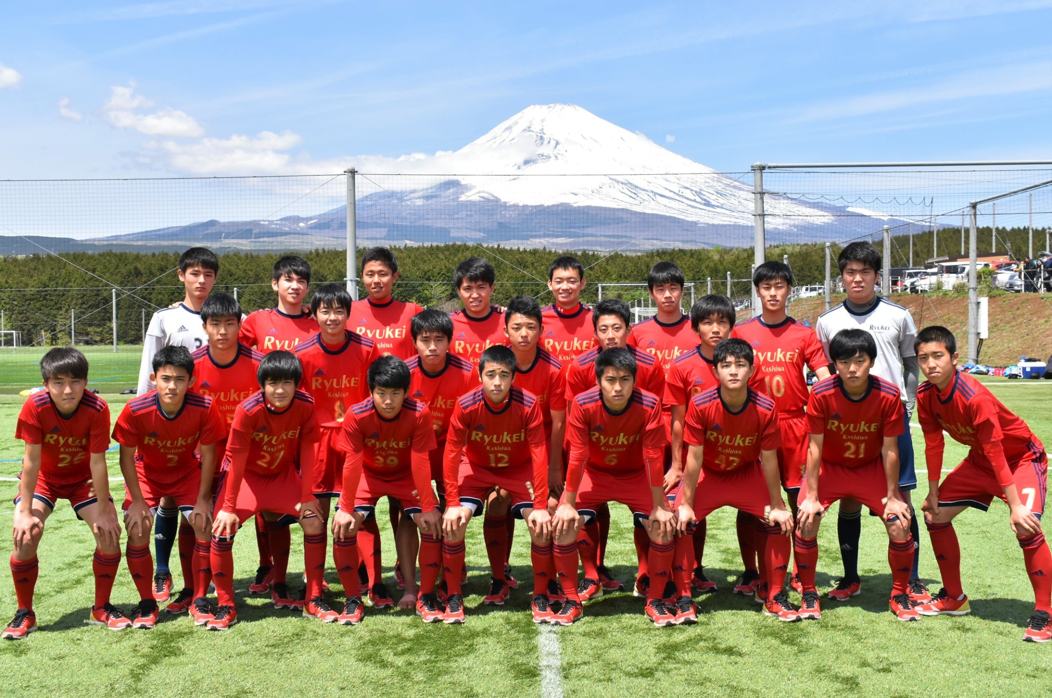 流経大柏サッカー部が勝ち続ける真の理由｜新体制と進路・寮生活の全貌