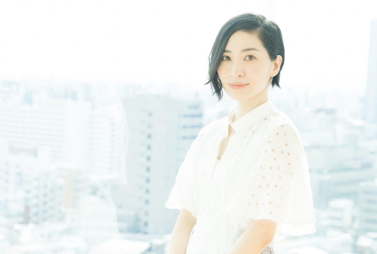 声優・坂本真綾の軌跡と現在地！代表作や歌の魅力、結婚と母としての素顔