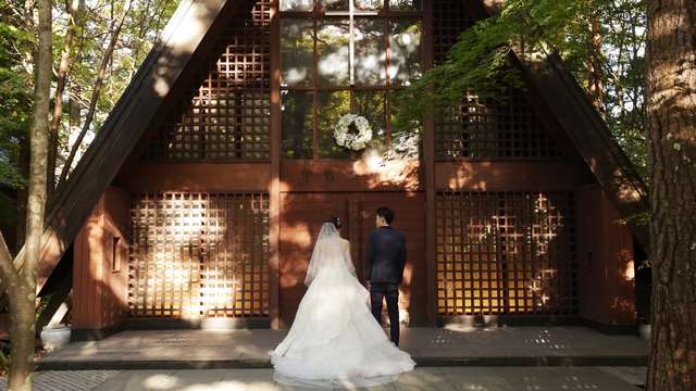 軽井沢高原教会の結婚式で後悔？費用見積もりと予約の裏側【2026】