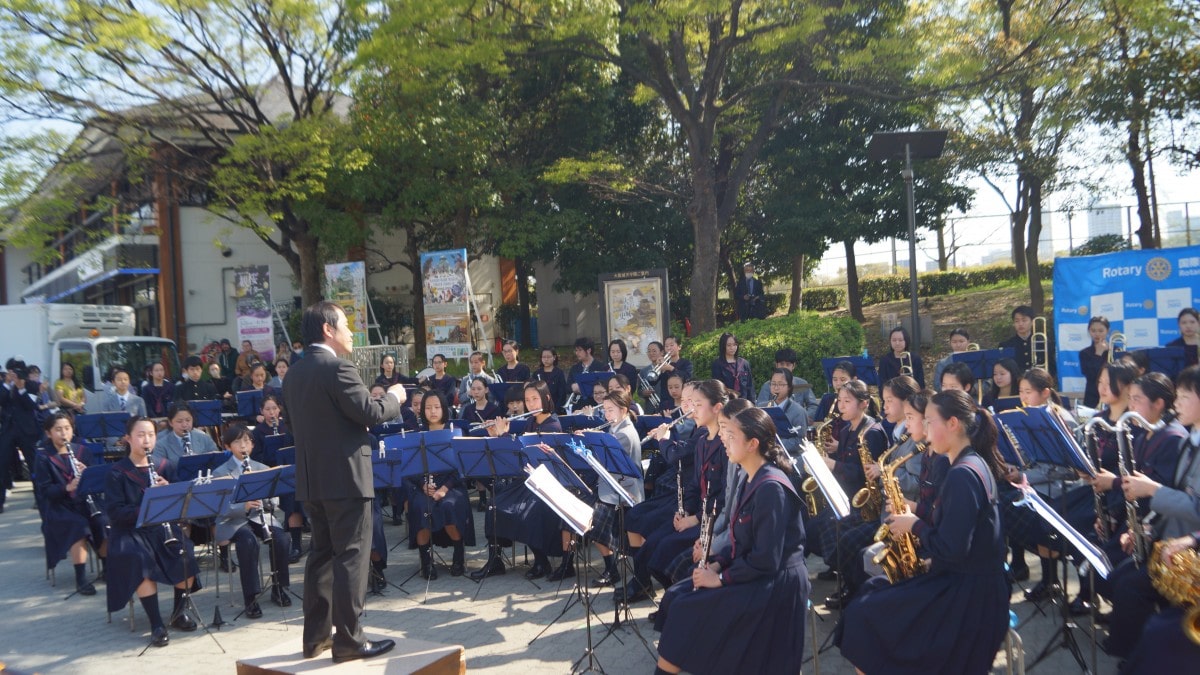 【2026年最新現地レポ】都心型教育の未来がここに？大阪・堀江 中学校が挑む「地域密着×次世代デジタル学習」の最前線