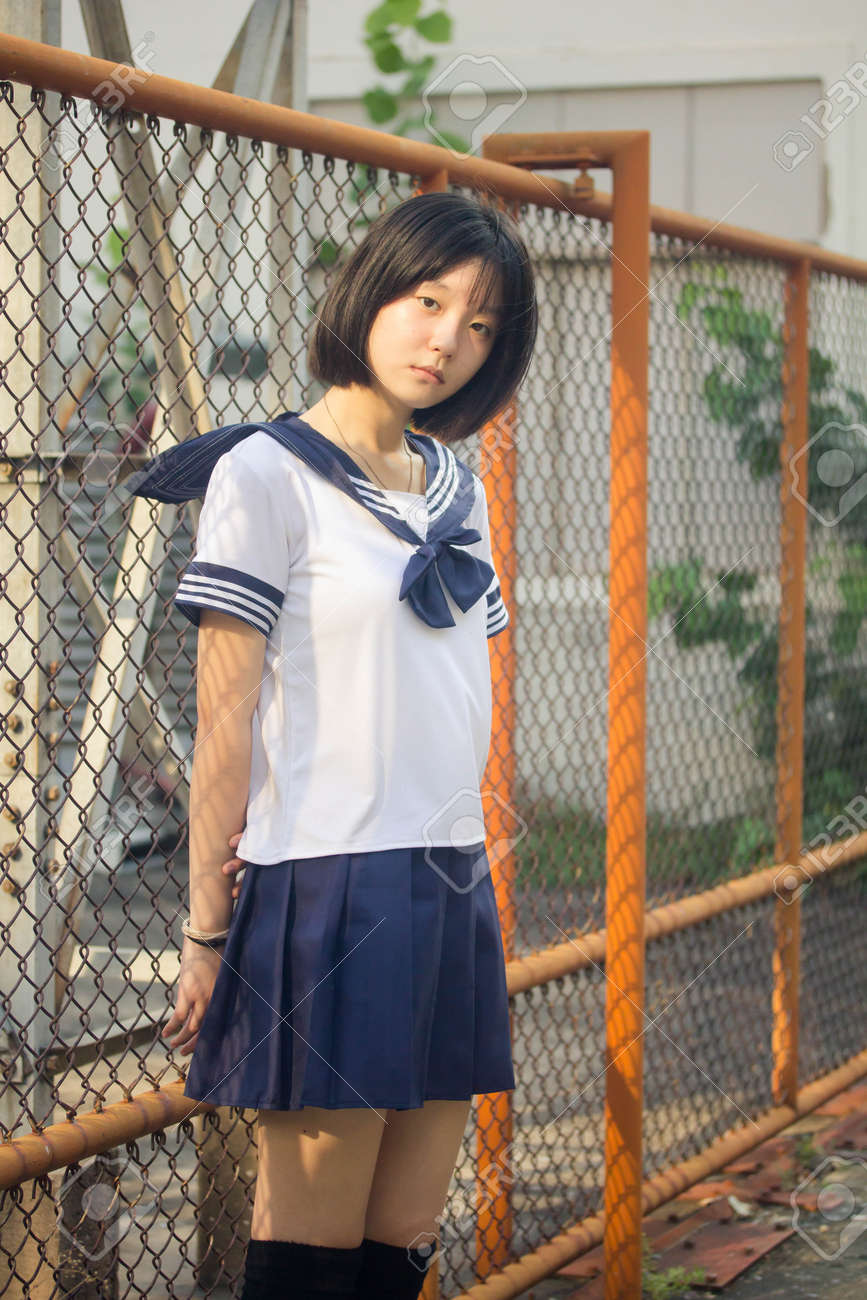 追跡「Japanese Teen Amateur」検索急増の真相と法的罠