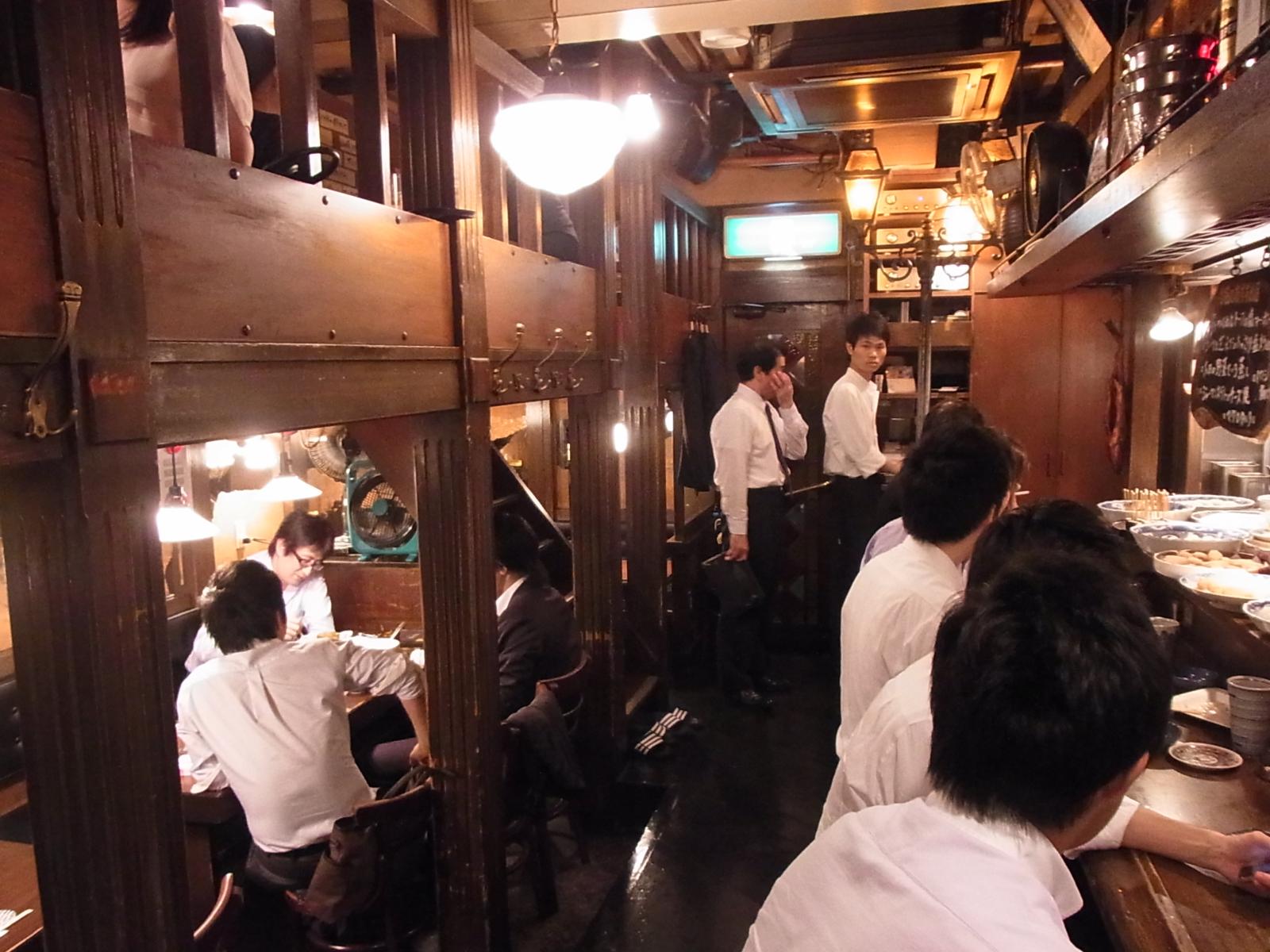 黒船屋新橋店の真相と口コミ評判！人気メニューや予約のコツを徹底検証