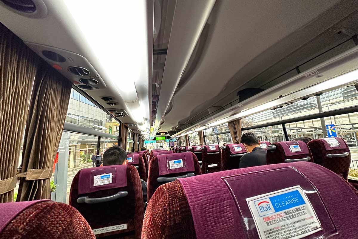 【2026】伊丹空港から京都駅バス完全ガイド！料金や乗り場と遅延回避