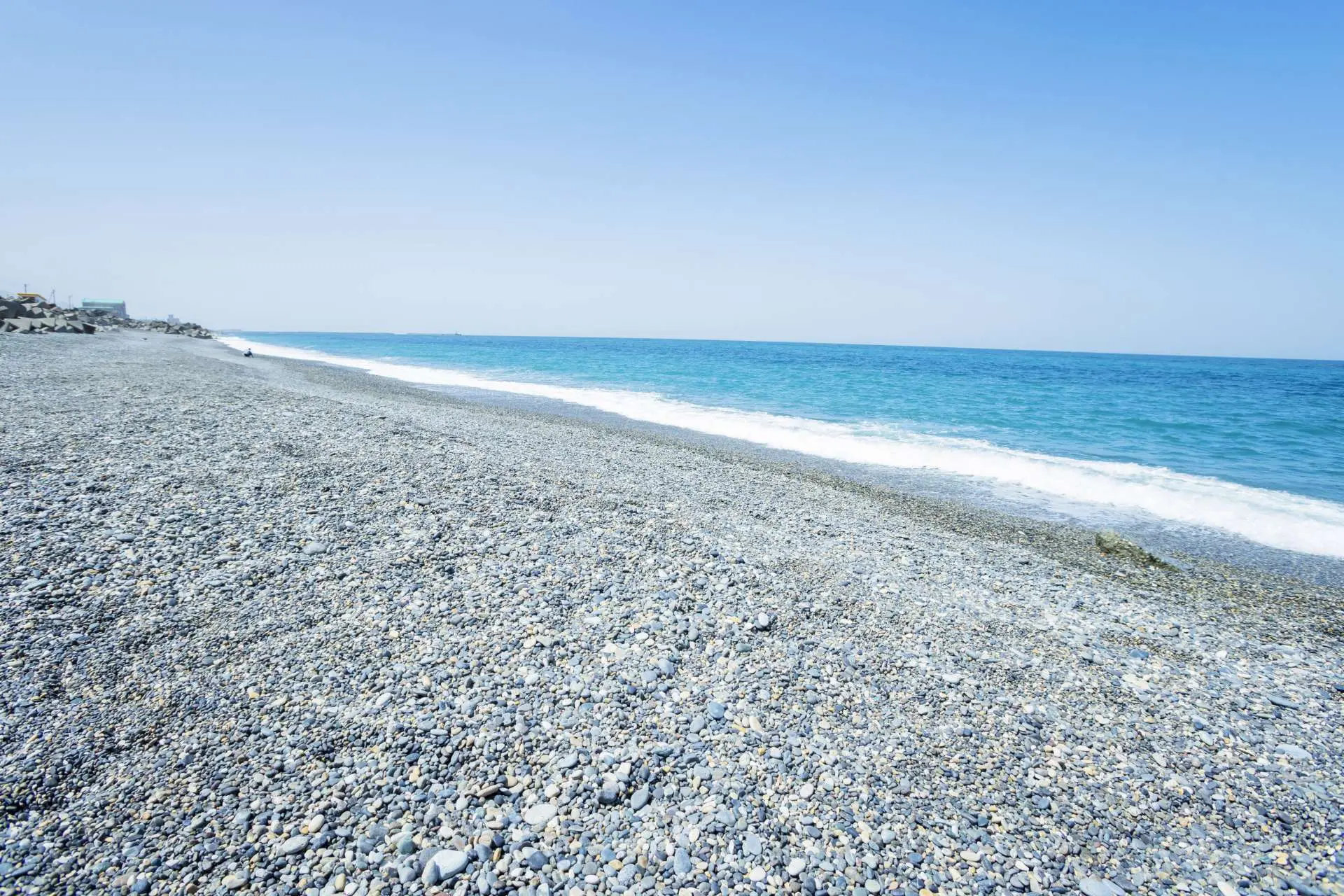 新潟のヒスイ海岸で宝石は拾える？見分け方と穴場をプロが徹底解説