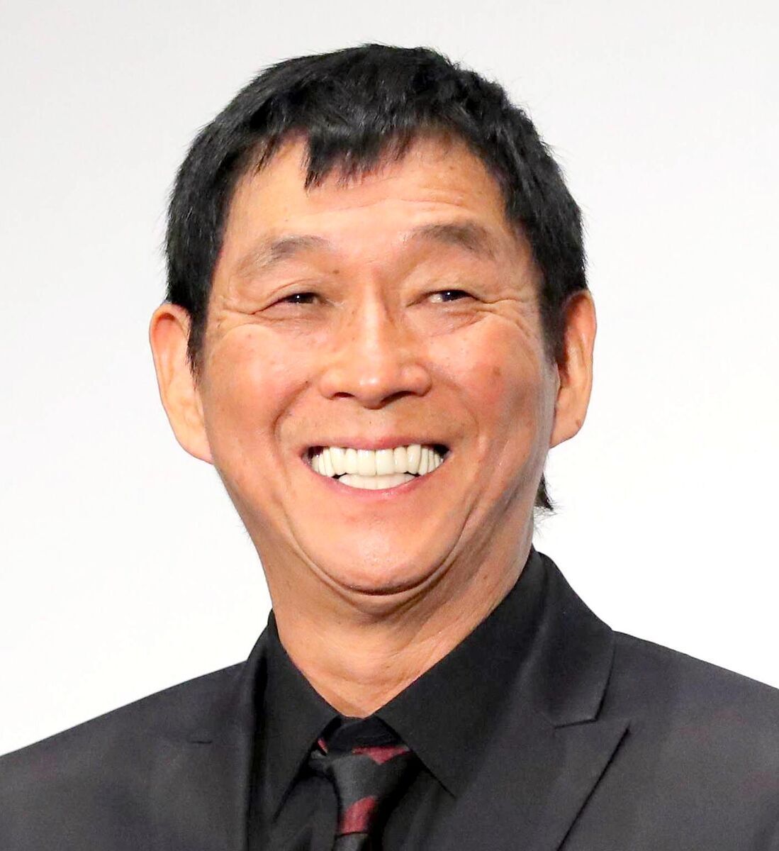 明石家さんまの年齢は今年何歳？古希を迎えた奇跡の若さと引退の真相