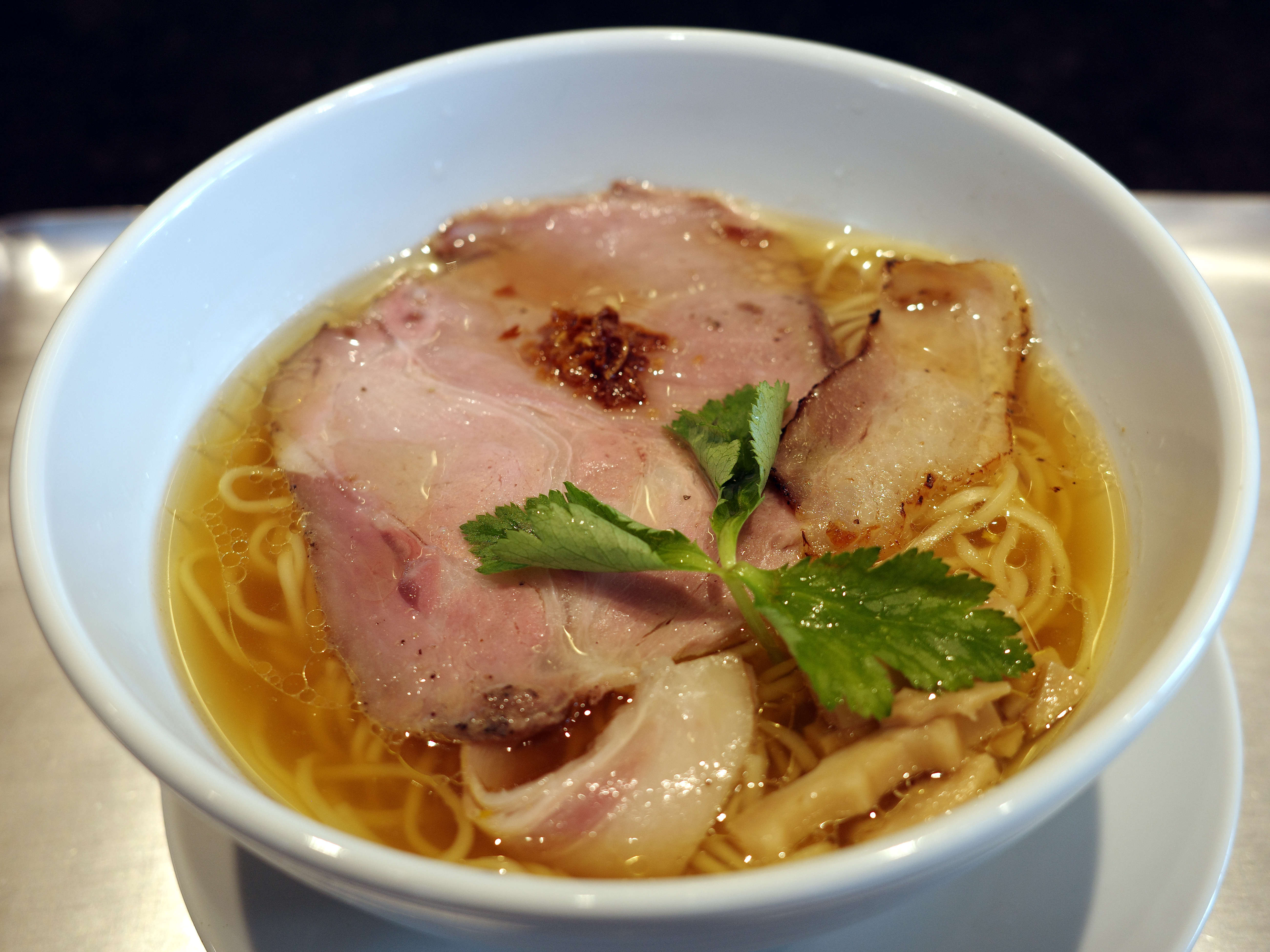 なにわ麺次郎の待ち時間と入場券の罠！黄金貝ラーメンの全貌と攻略法