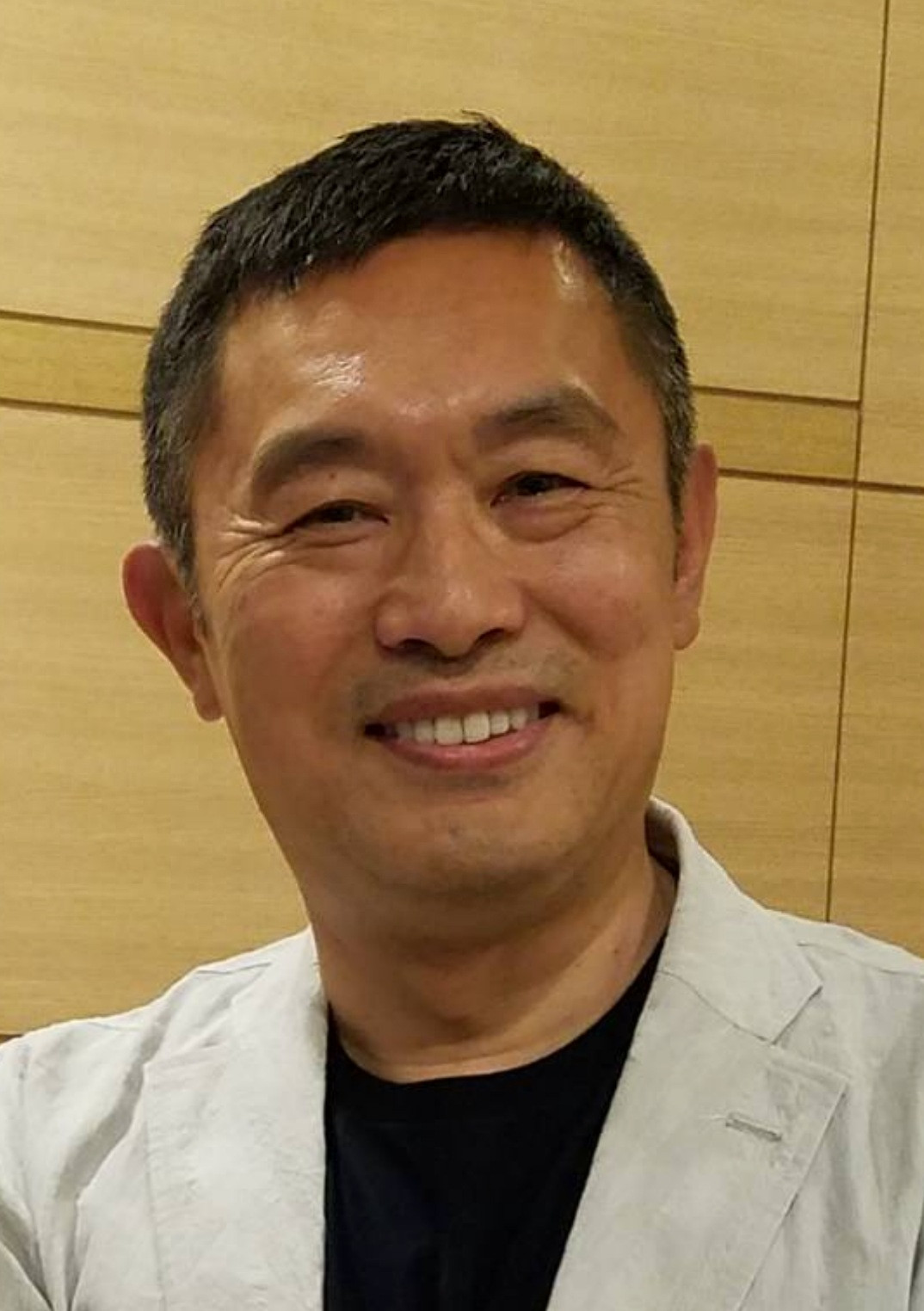内藤剛志の現在と私生活｜妻の支えと娘の噂、鉄人俳優の神髄