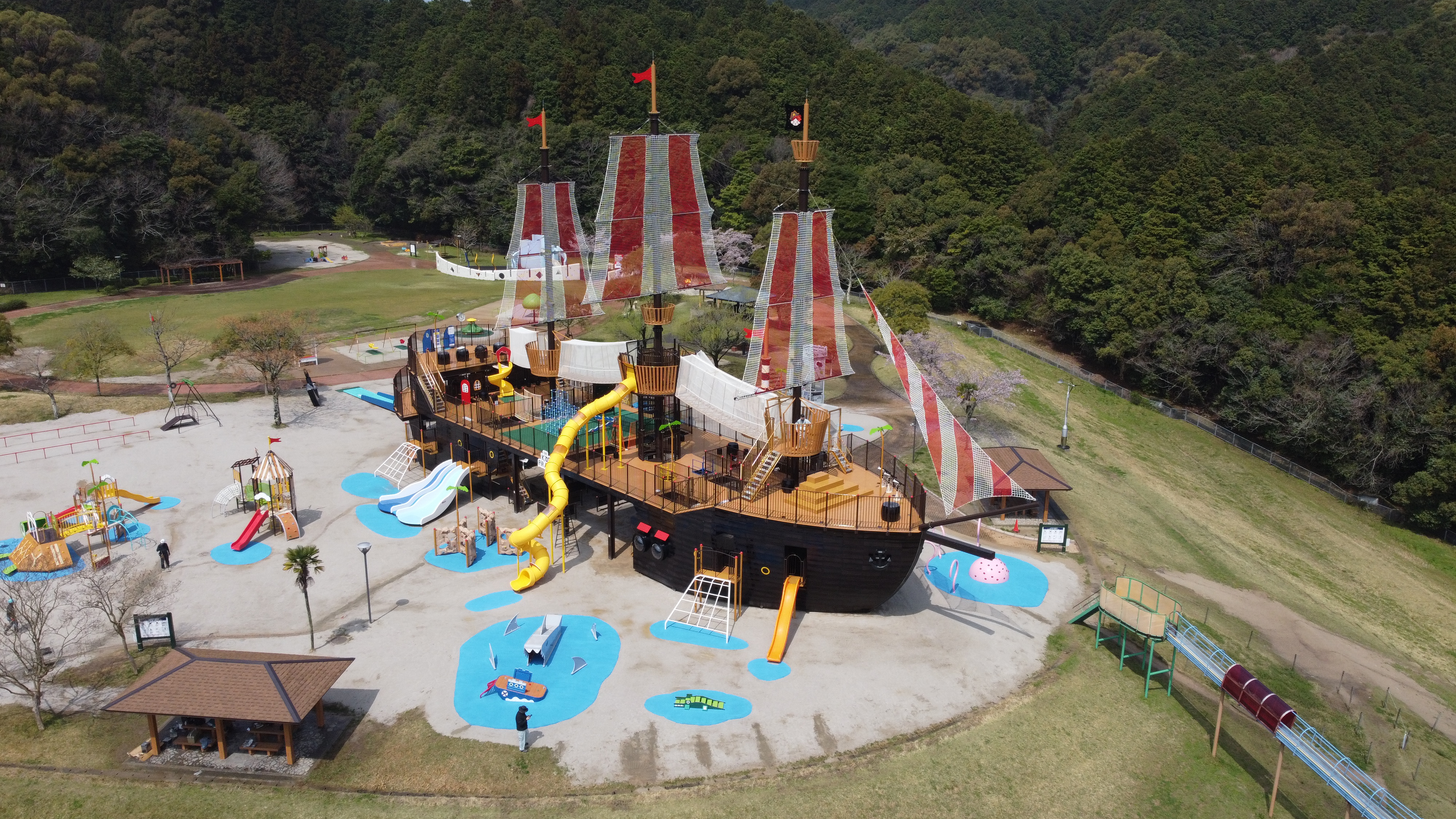 筑紫野市総合運動公園を徹底取材！海賊船遊具や駐車場裏ワザまとめ