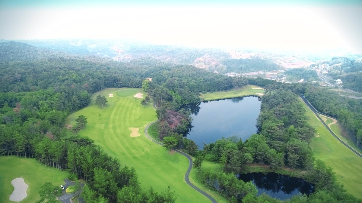 岡山金陵カントリークラブ閉鎖の真相｜倒産経緯と跡地メガソーラーの現在