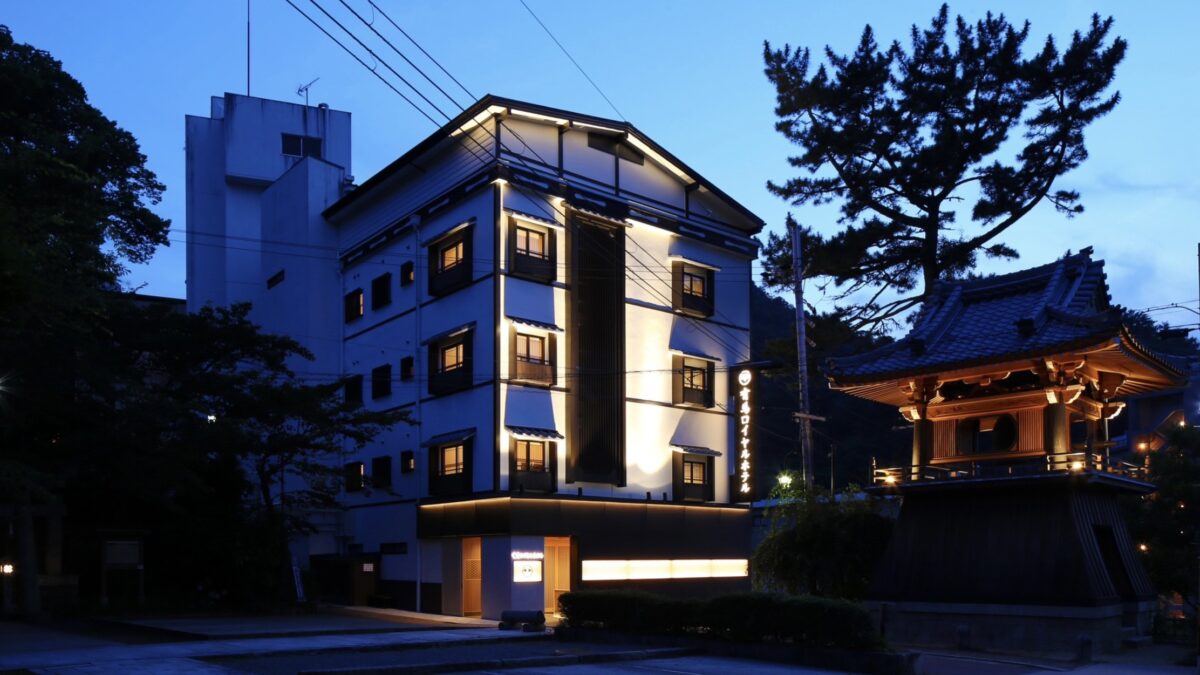 有馬ロイヤルホテルの屋上金泉と神戸牛、宿泊者の本音を独自調査