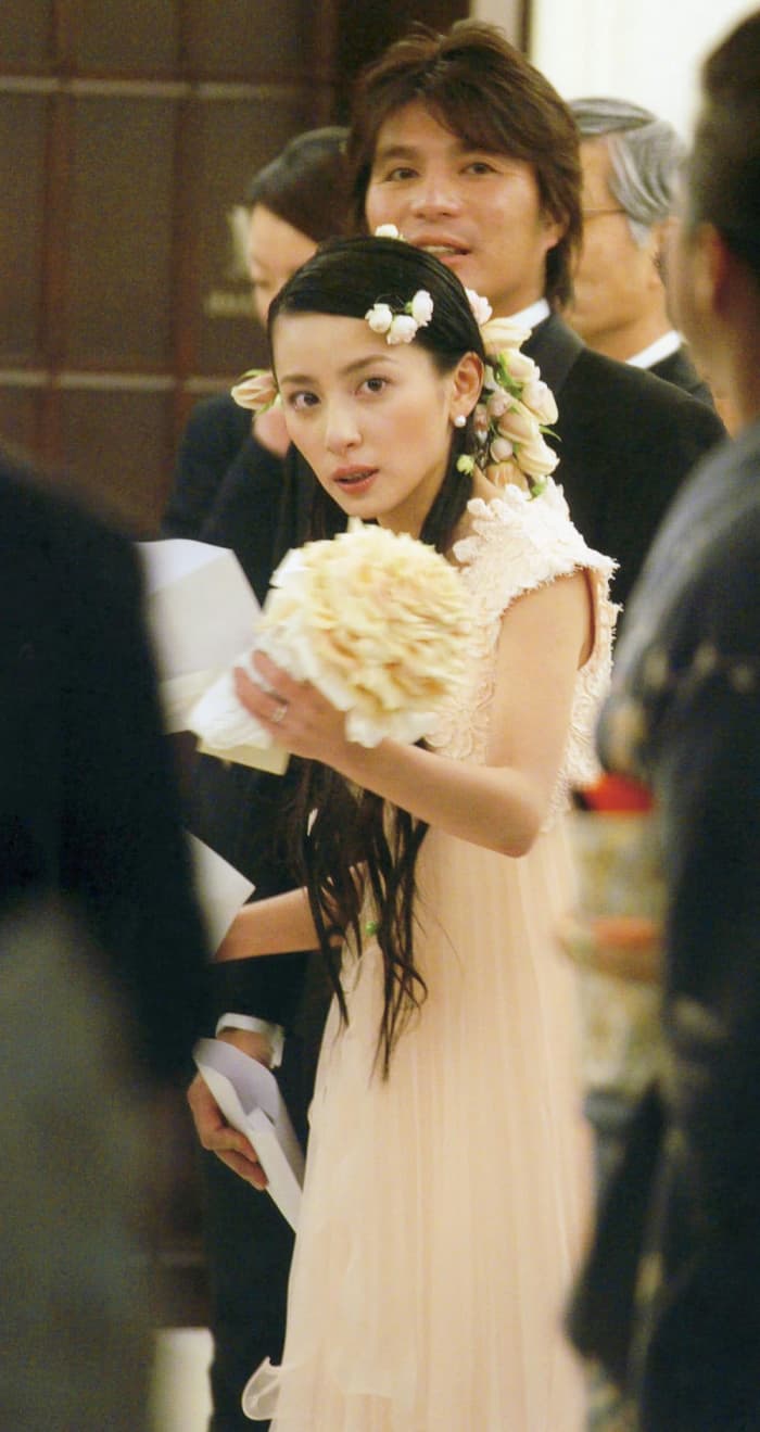 奥菜恵と藤田晋の電撃婚と離婚の真相｜成長期サイバーと現在の二人