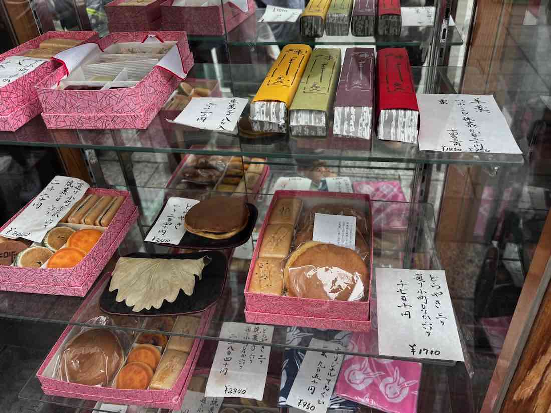 うさぎや中央通り店を徹底検証｜どら焼きの混雑と売り切れ対策【2026】