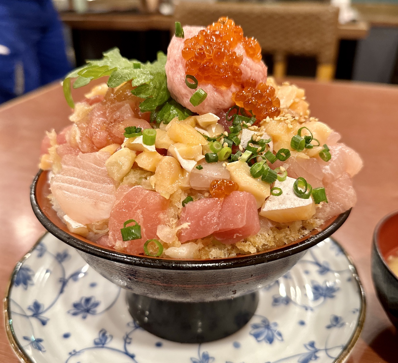 海なし埼玉の行列店「そうま水産」徹底解剖！悪魔の漁師丼とコスパの真相