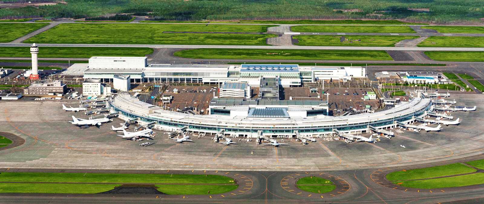新千歳空港2026攻略｜噂の限定土産・グルメと混雑回避の極意