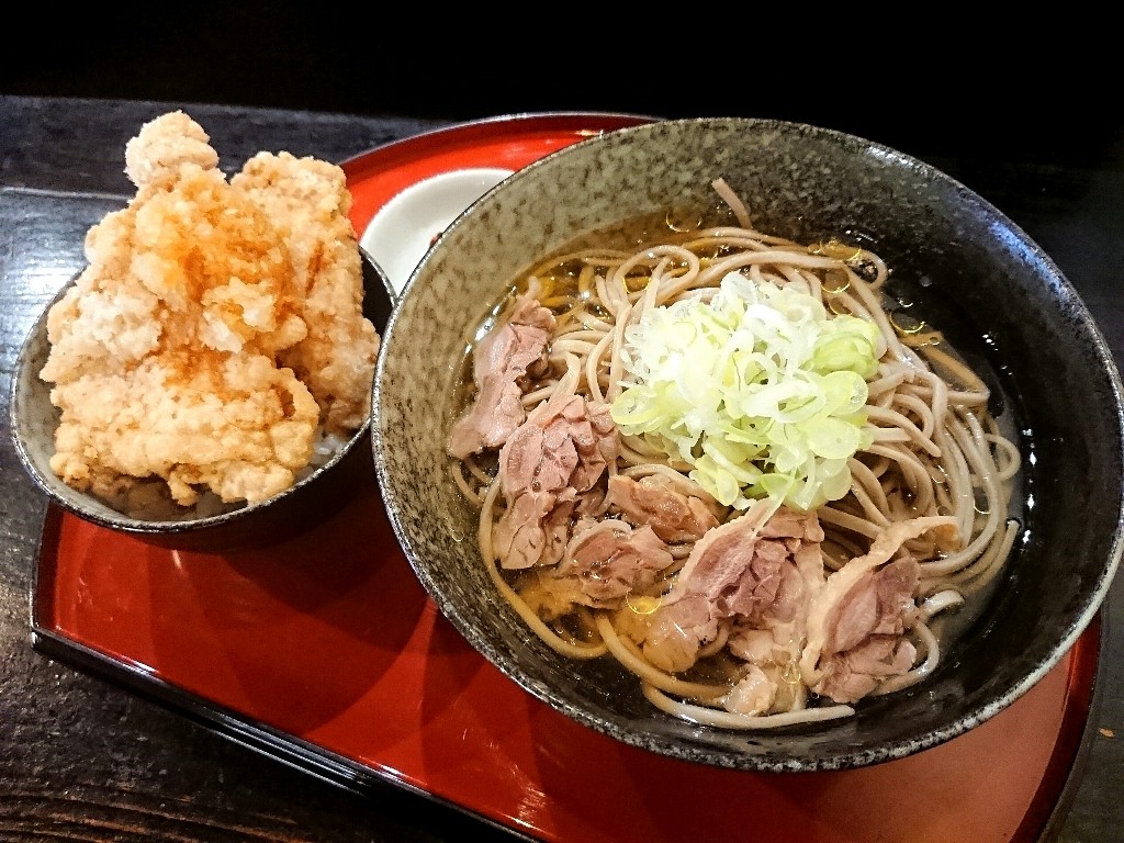 山形肉そばはなぜ真冬も冷たい？発祥の秘密と2026最新名店を徹底解剖