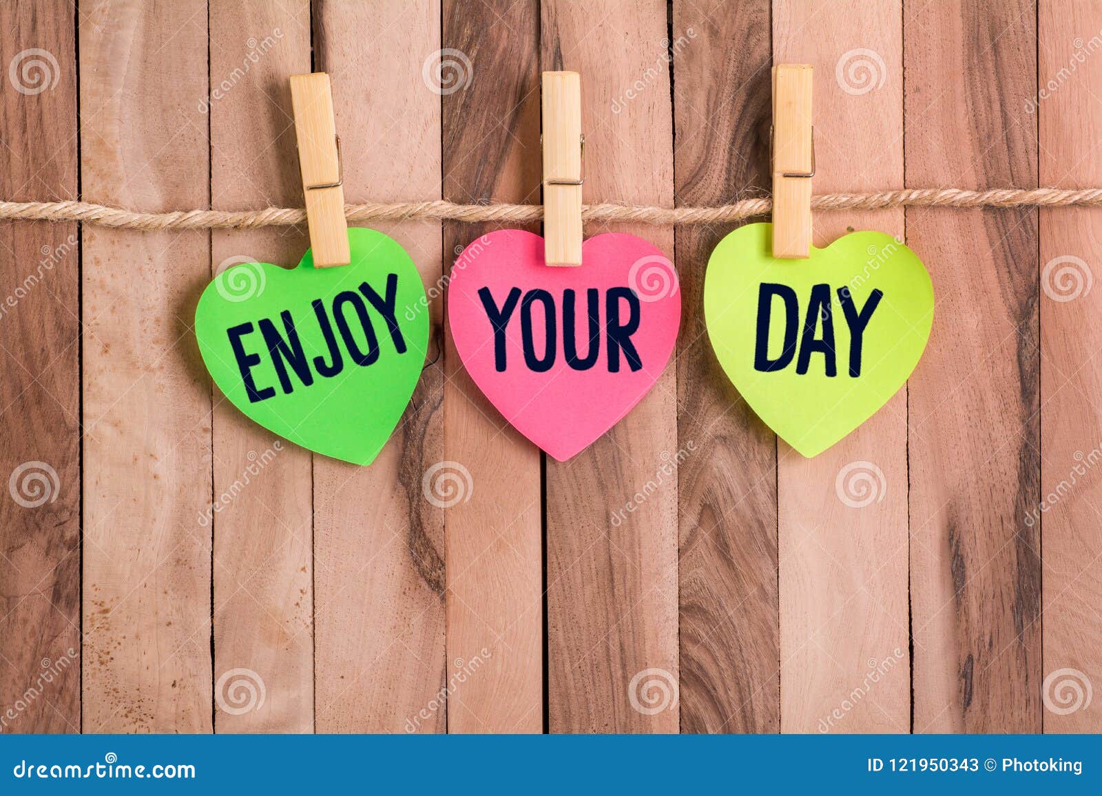 「Enjoy Your Day」の返し方と意味！ネイティブ直伝のスマート返答