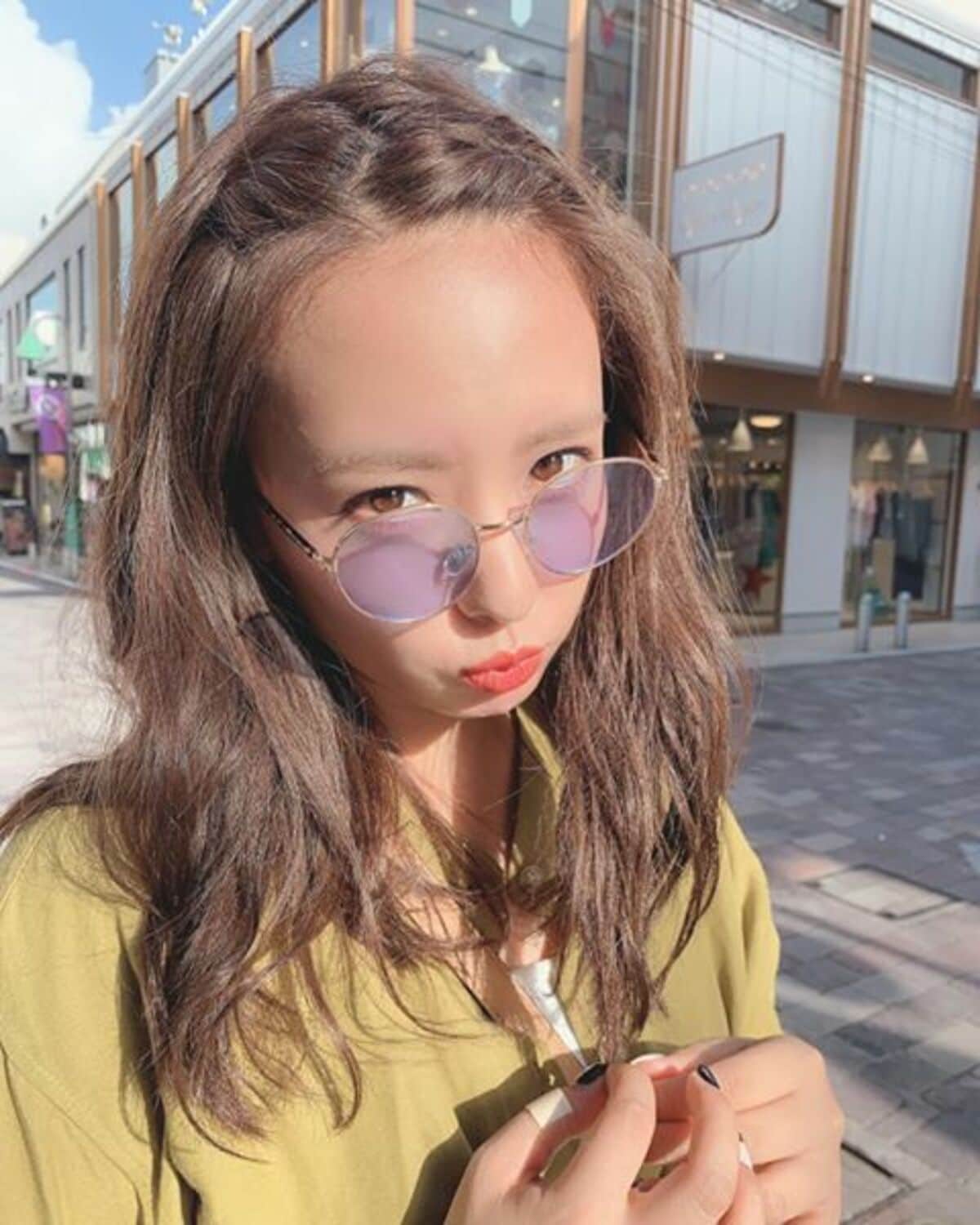 おでこが広い芸能人に美男美女が多い理由と似合う髪型【2026】