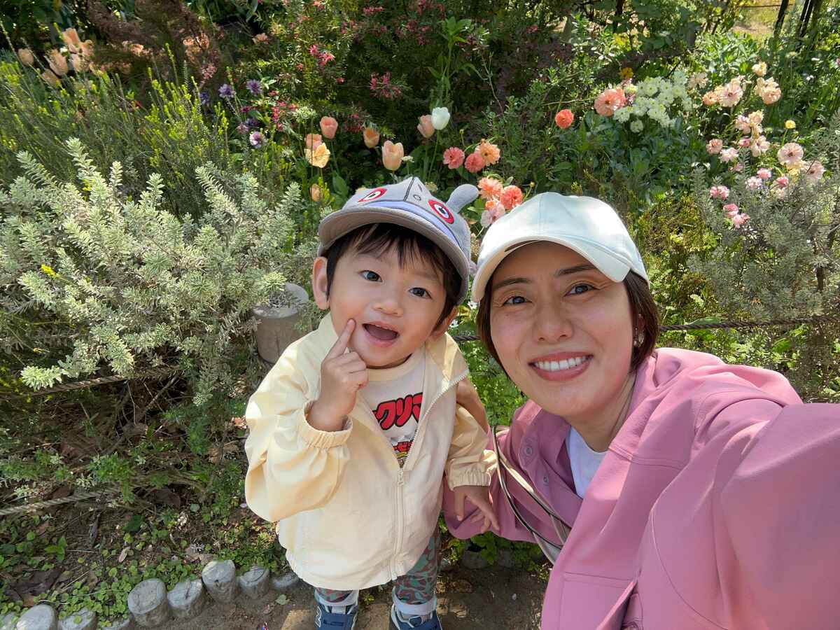 山崎夕貴アナのすっぴん姿が話題沸騰！メイク前後の差と美肌の真相