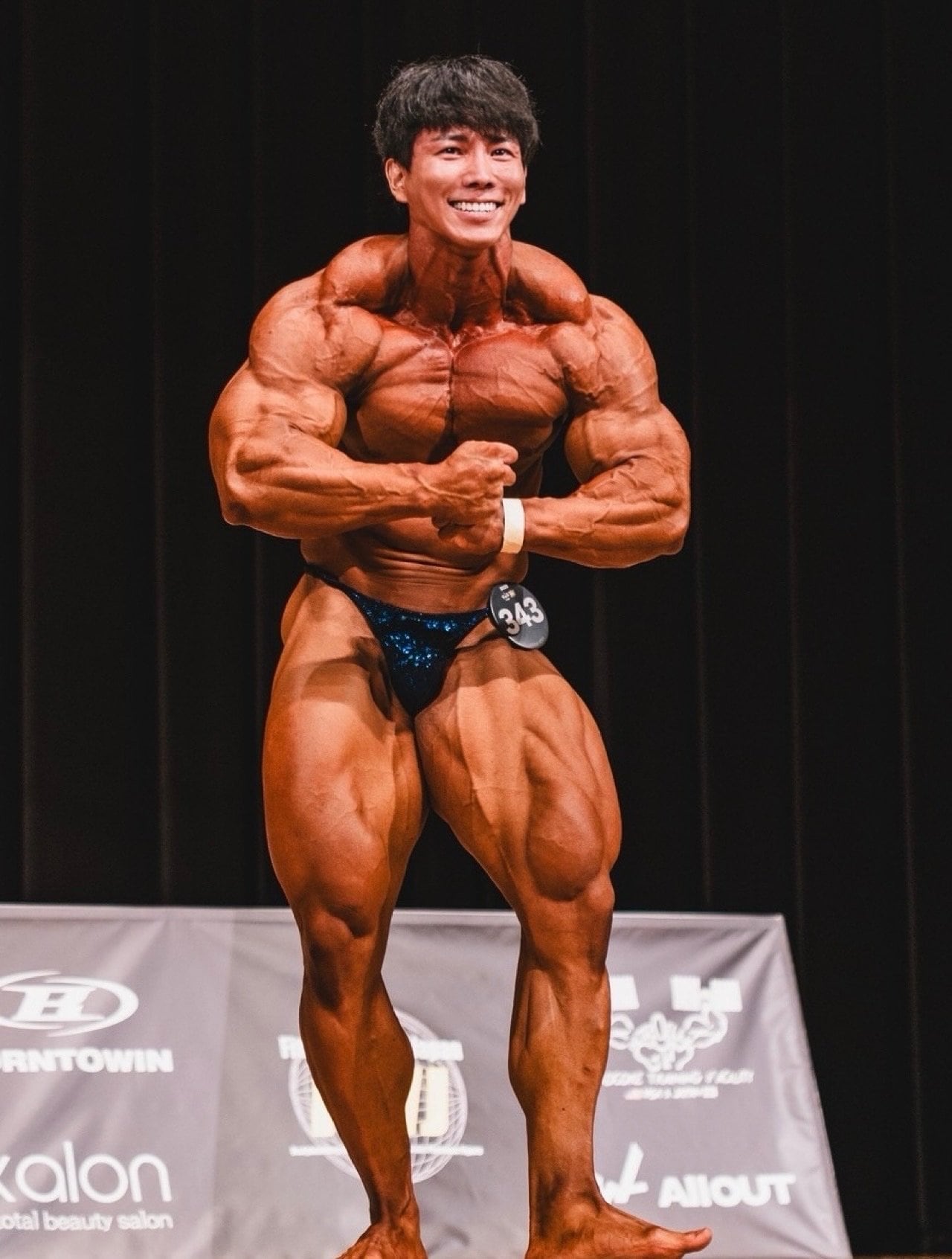 横川尚隆の現在と筋肉の衝撃！バラエティ席巻の理由と復帰の真相