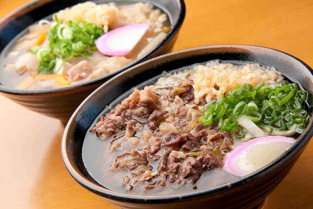手打ちうどんひさ枝の早朝行列とおみくじ箸・名物の魅力を解剖