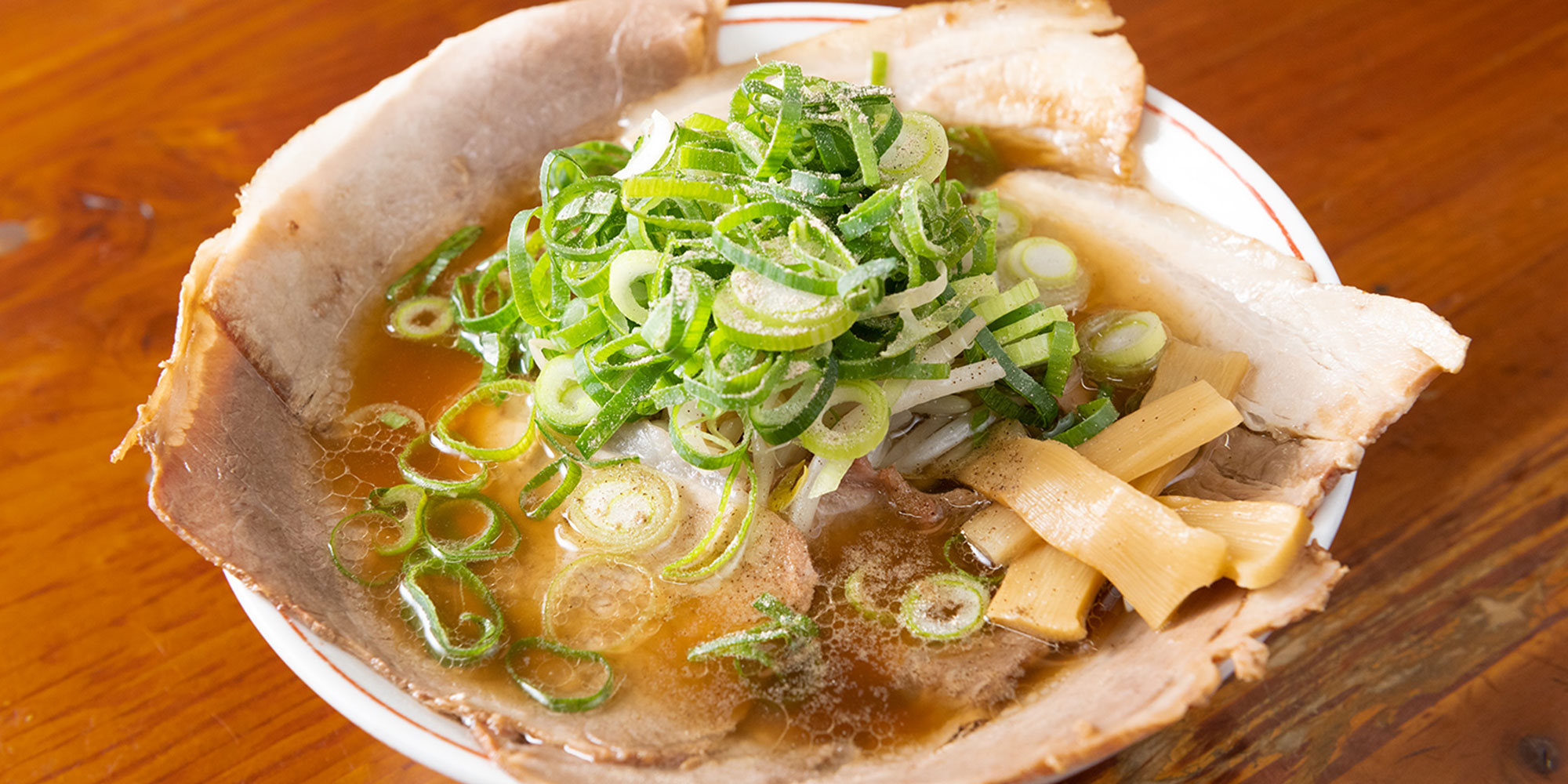 第一旭はなぜ早朝から行列なのか？新福菜館との違いと旨さの秘密を徹底解剖