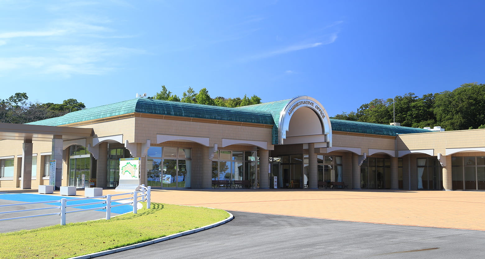 中部池田記念墓地公園の費用相場と納骨手続き｜一般利用の可否と評判