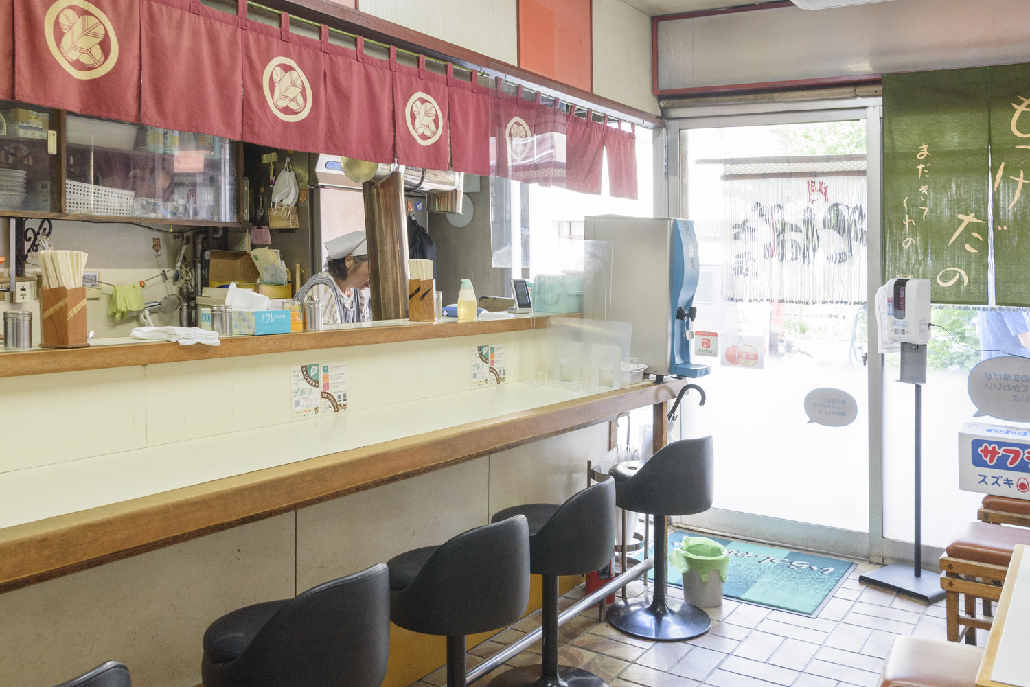酒田ラーメンの聖地・三日月軒中町店が愛され続ける理由を徹底解剖