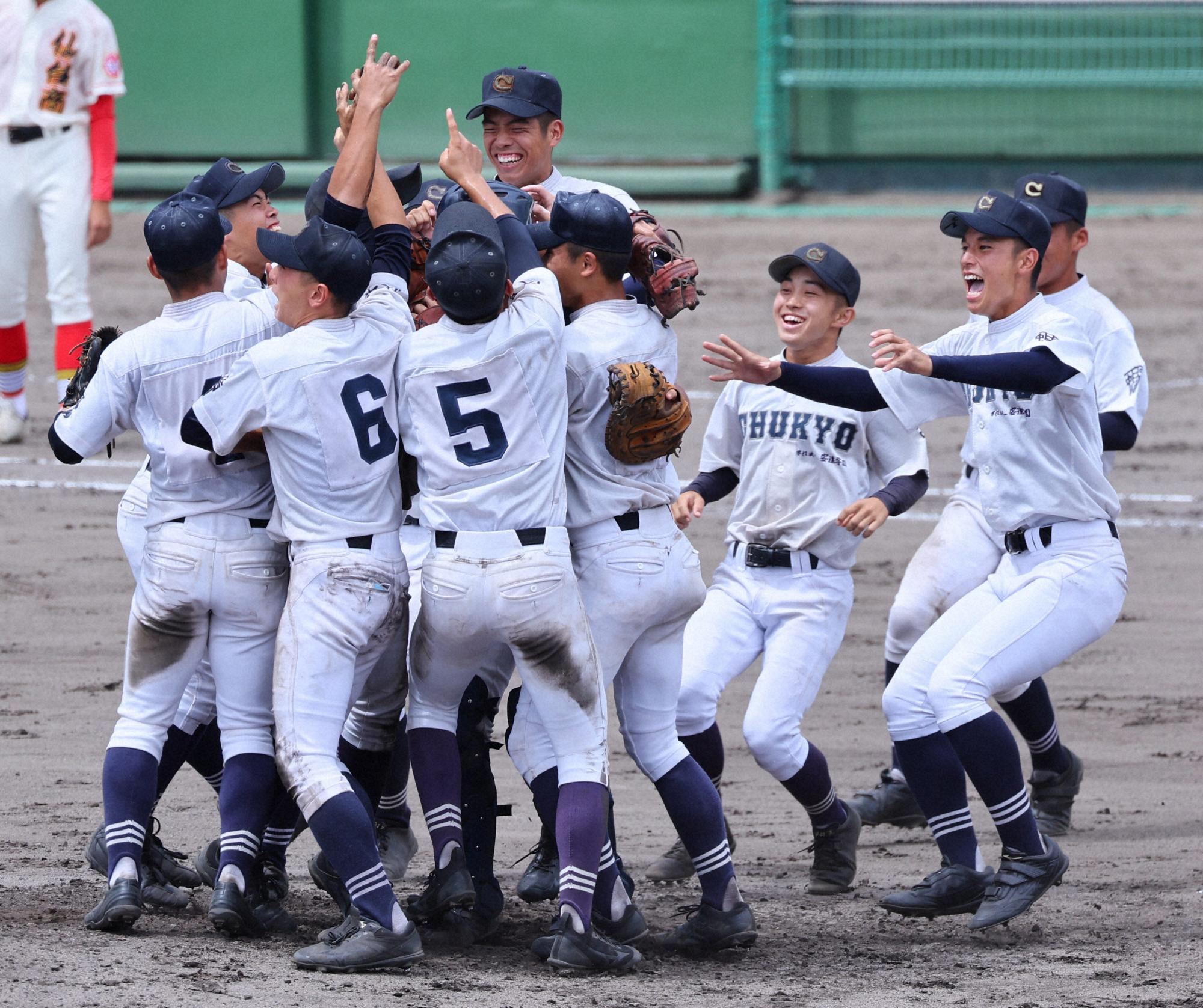 高校野球軟式はなぜ今アツいのか？硬式との決定的な違いと2026年最新事情