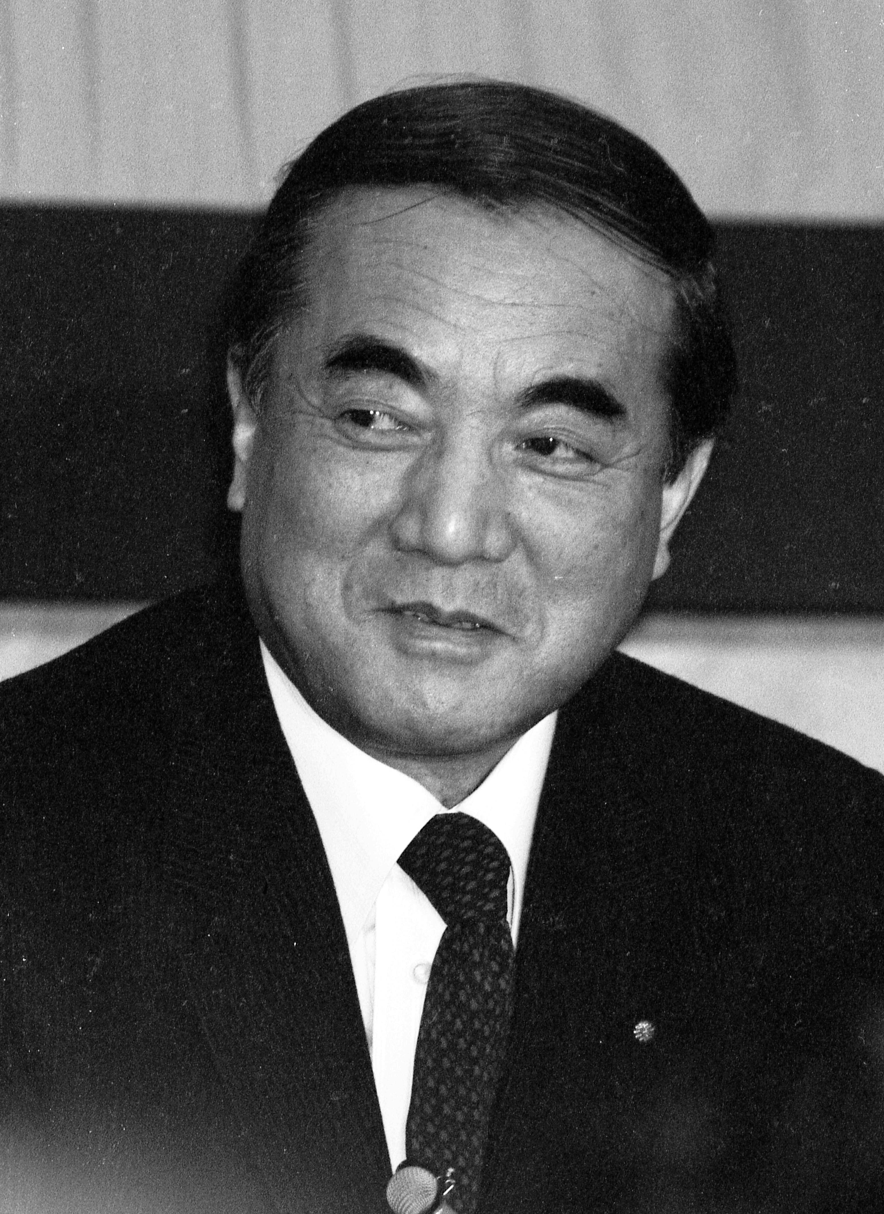 中曽根康弘の功績と噂の真相｜戦後政治の総決算から合同葬の経緯まで
