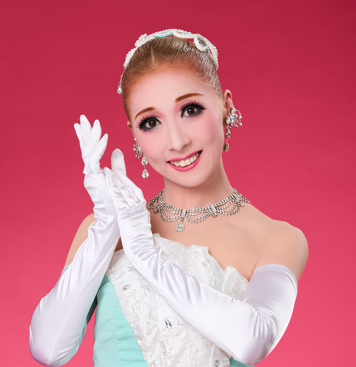咲乃小春の現在と経歴まとめ！噂の真相や所属事務所・最新活動を徹底追跡