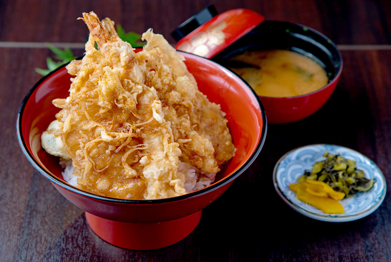別府とよ常の特上天丼に行列が絶えない理由と2026年最新混雑回避術