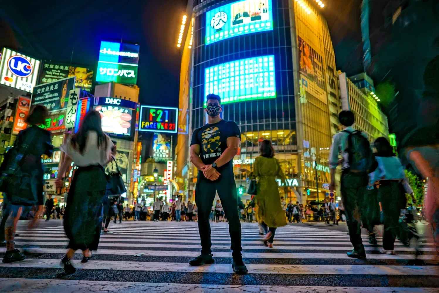 【2026年現地ルポ】変容する夜の聖地：新宿「2 Chome」が映し出す多様性の未来と都市の地殻変動